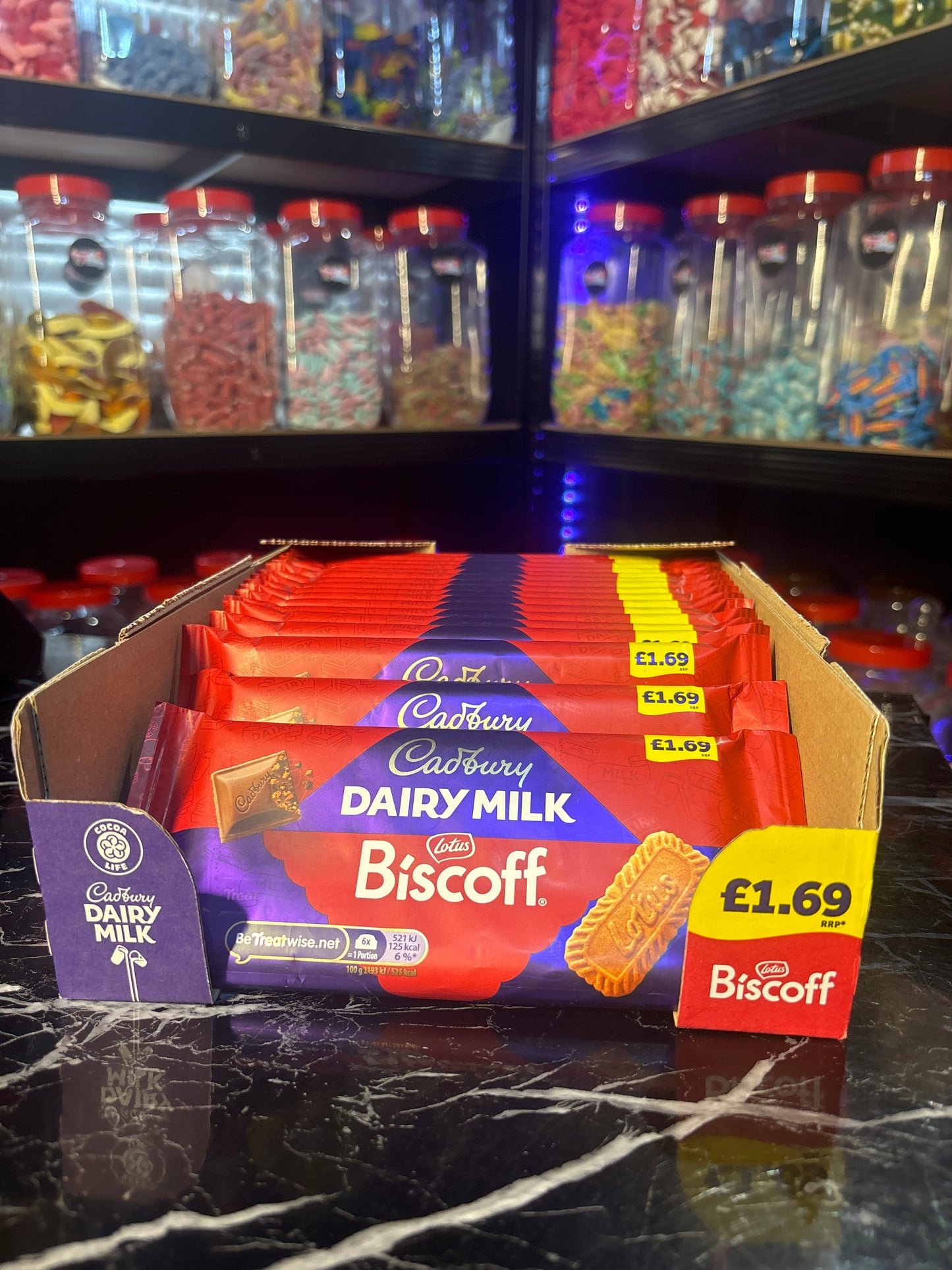 Cadbury Dairy Milk Lotus Biscoff Bar